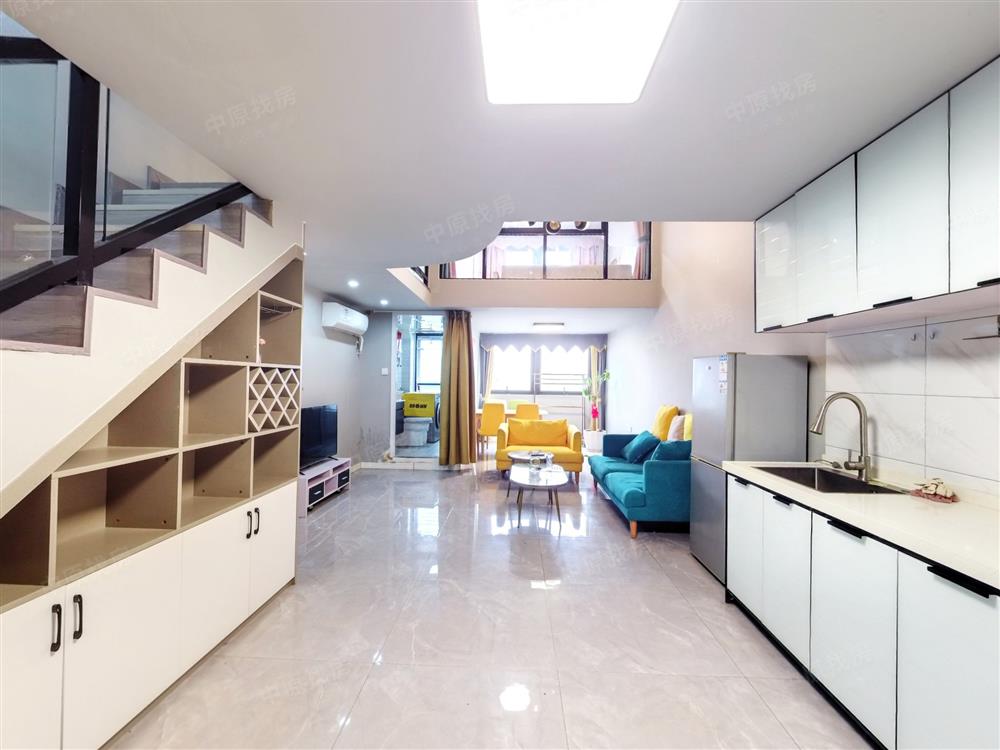 龙光玖云著大楼