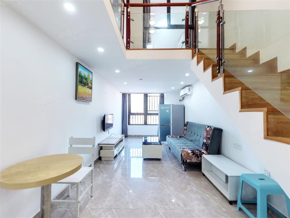 龙光玖云著大楼