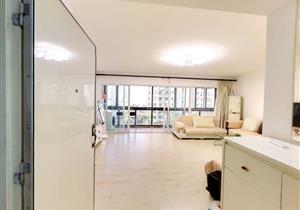 海欣花园，大平层3房，诚心卖