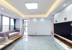 天鹅湖湖景精装三房业主诚心出售装修保养好拎包即住