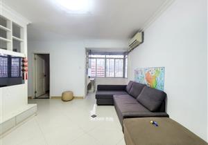 西湖花园 朝东向两房 周边配套好业主诚心卖