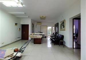 离地铁不远离大芬油画很近