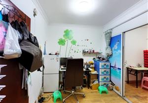 源兴居，美丽单间，业主急卖，价好谈