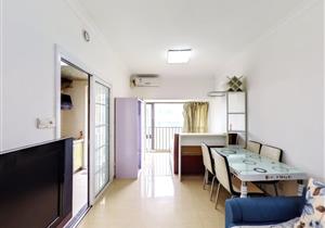 中信里程花园精装一房一厅，业主诚心出售，看房方便，价格可谈