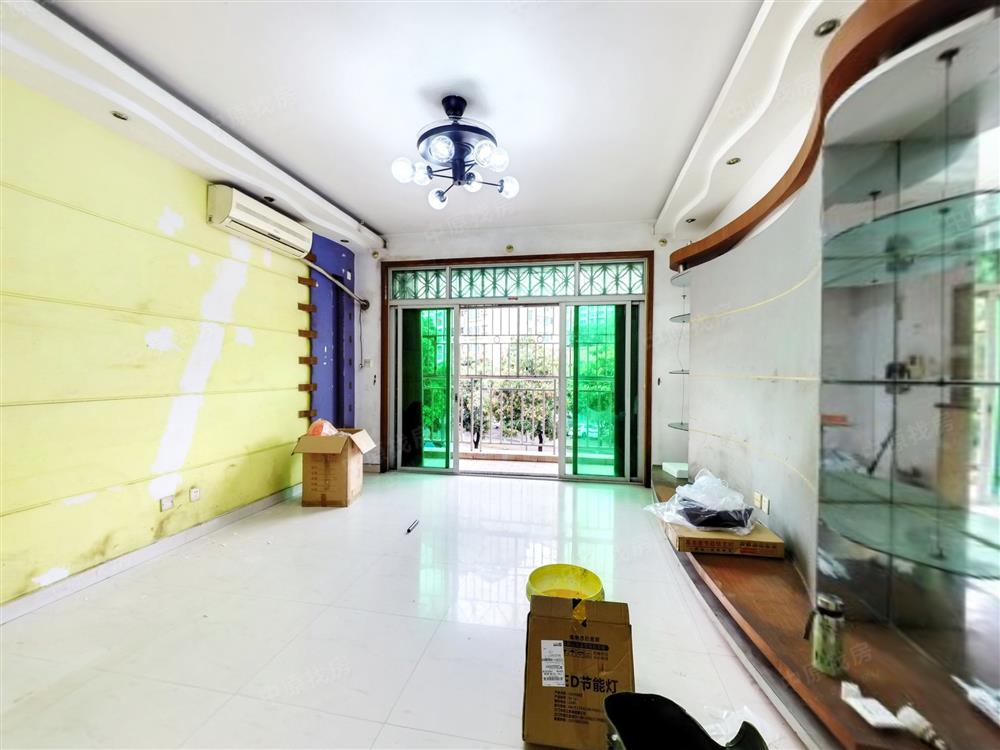 信义假日名城(一期沁芳园)