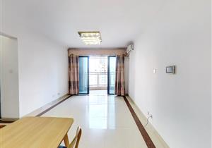 地铁口精装修三房，高楼层，采光充足，看房方便