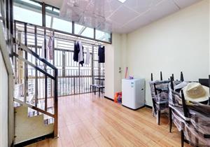 14号地铁快线石芽岭站康桥紫郡实用顶层复式房高实用率