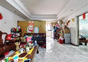 好房源，精装修，户型方正，使用率高，看上价可谈