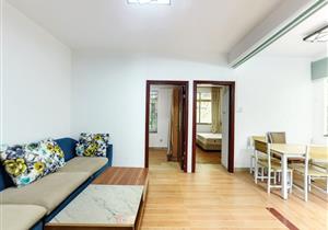 业主急售，特降价12万，配套齐全，随时看房