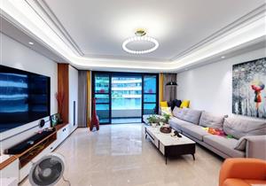 领誉花园，低楼层大面积，精装好房。看房方便