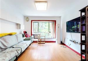 东方凤雅台，地铁口物业，靠山安静，满五年