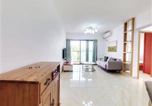 金地名轩，精装，满五年，诚心出售