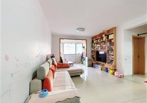 集福居，新上朝南2+1房，户型实用，总价低，业主急售