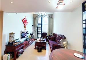 万科麓城三房，精装，南北向，户型好