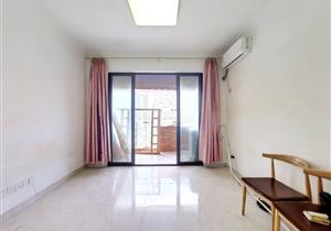 南外高新低总价上车两房，户型方正客厅出阳台