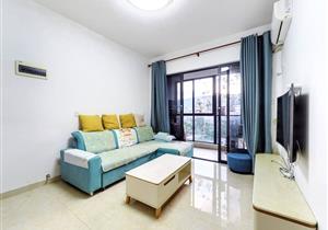 中南明珠苑地铁口，南北通透，满五红本税少