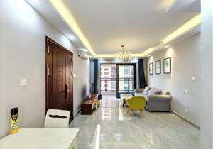 格局方正 双南设计 全明通透 豪华气派彰显无疑。