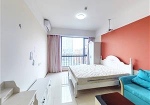 急售一房。配套成熟，业主置换。可谈80W