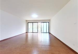 花园式社区，精装周边。配套齐全