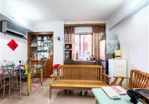 大三房两卫 近地铁周边配套全住家安静双