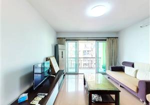 精装大三房 小高层业主诚心出售 价格有空间配套齐全