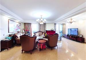 观海台花园精装4房价格可谈