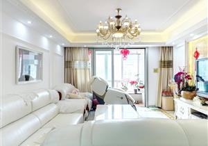 黄埔雅苑四期，高层朝南4+1房，视野开阔，诚心出售，价格可谈