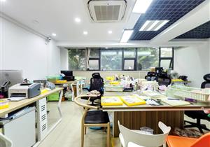 新一佳超市、沃尔玛、华润万家、水贝肉菜街市；