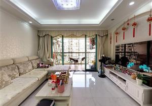 可园3十2房带大阳台,满五年惟一,保养好,看花园,大入户花园