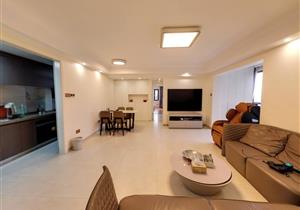 高层特价房！华侨城生态广场精装通透房，业主急卖！