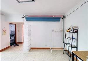 深大附近，精装大两房，凤凰楼层，满五年，诚售价可谈，仅468