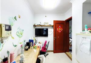 泳池、健身房、文化活动、沿街商业应有尽有