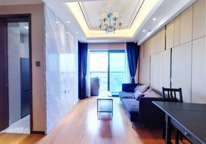 地铁口精装公寓，全新装修业主诚意出售