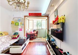 嘉隆星苑，实用房源，总价低，出门地铁口！