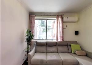 新上！地铁口精装居家大三房，拎包入住！