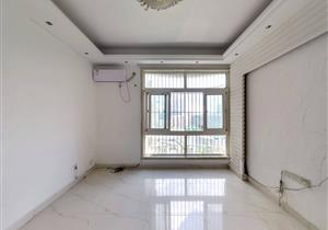 园博绿苑，诚心卖满五年，近地铁