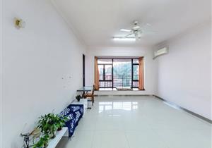 铺就在附近，业主在国外交给我个人胡海芳专卖请直接联系我