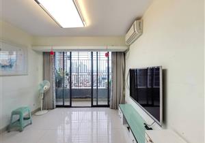 3房户型 户型方正 使用率高 费用少 近地铁 价格可谈