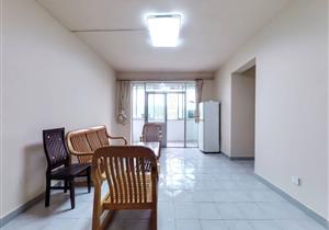 畔山花园，精装修，小高层，居住舒适，欢迎咨询