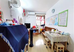 怡景花园，280宛，近期入手看这套，业主急卖，采光通透