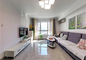 小洋房，小高层 交通便利  口岸物业  地铁口