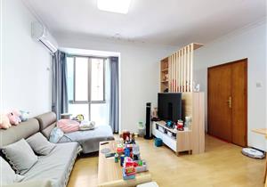 石厦阳光四季 南向大两房 精装 位置安静 税费少 带石厦中小