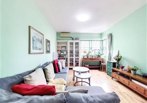 向西大厦，春风路商圈，精装修，采光通风好，价格可谈