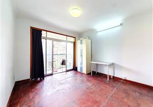 此房已经装电梯业主急售，价格可以谈