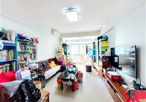 花岗石3房，业主换房急卖，价格好谈，满五，带深中，有钥匙