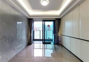 宝能城西区100平3房业主诚心卖，价格可谈