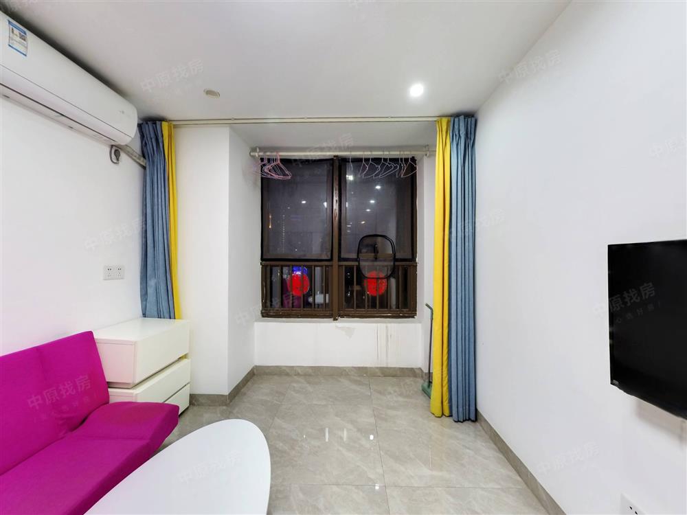 龙光玖云著大楼