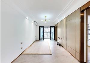 交通便利配套齐全