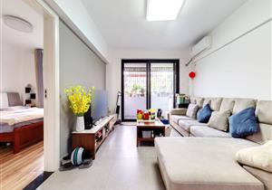 电梯3房，育才二小二中，保养很好，诚心卖