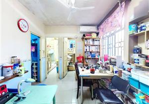 翠竹苑 两房  70年产权已改 业主急卖